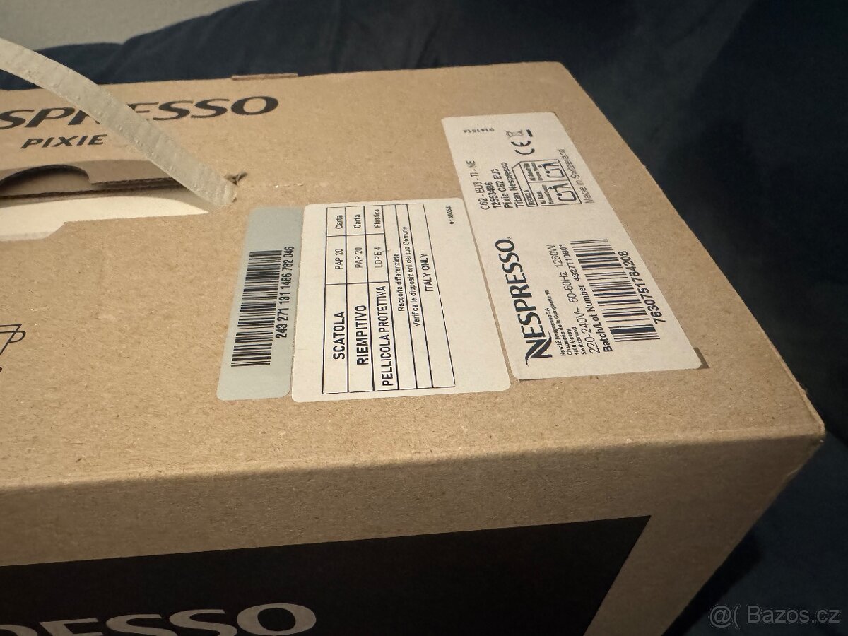 Nespresso nový kávovar Pixie original - 3