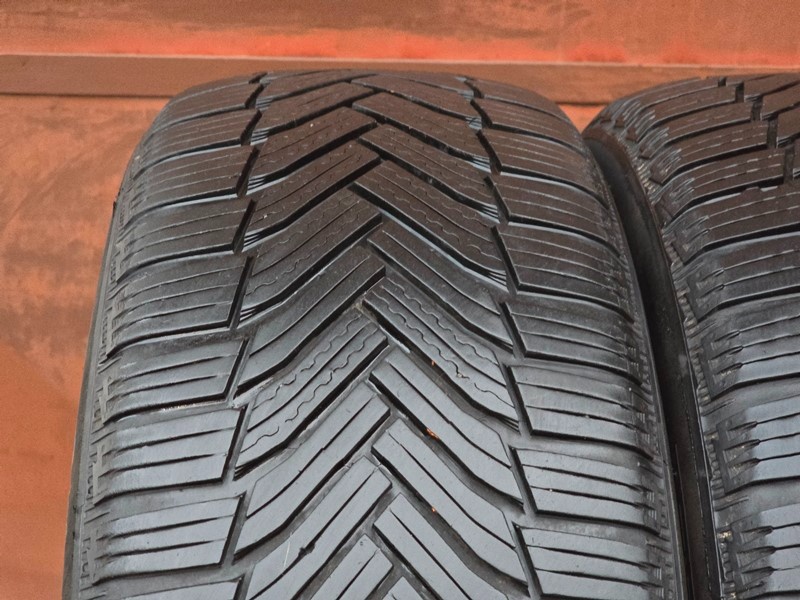 Zimní Michelin 205/55/16 - 3