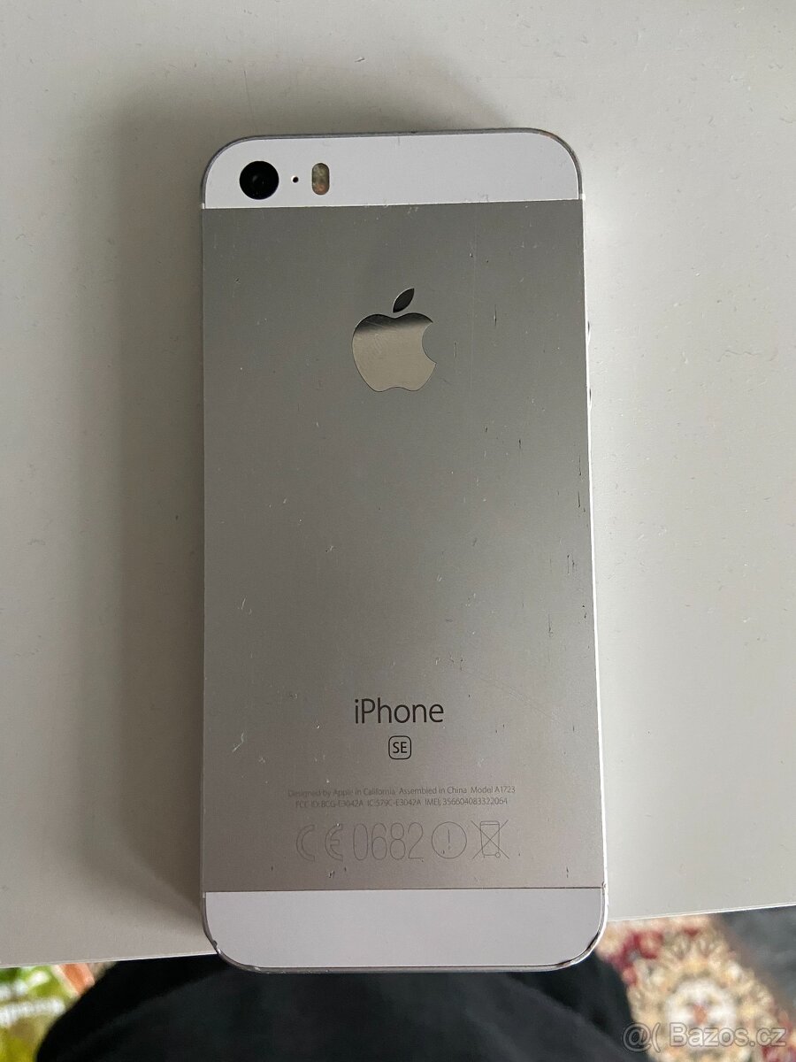 Apple IPhone SE - 3