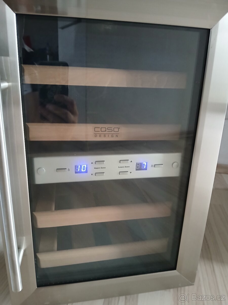 Polovodičová vinotéka 2-zónová na 12 lahví - 3