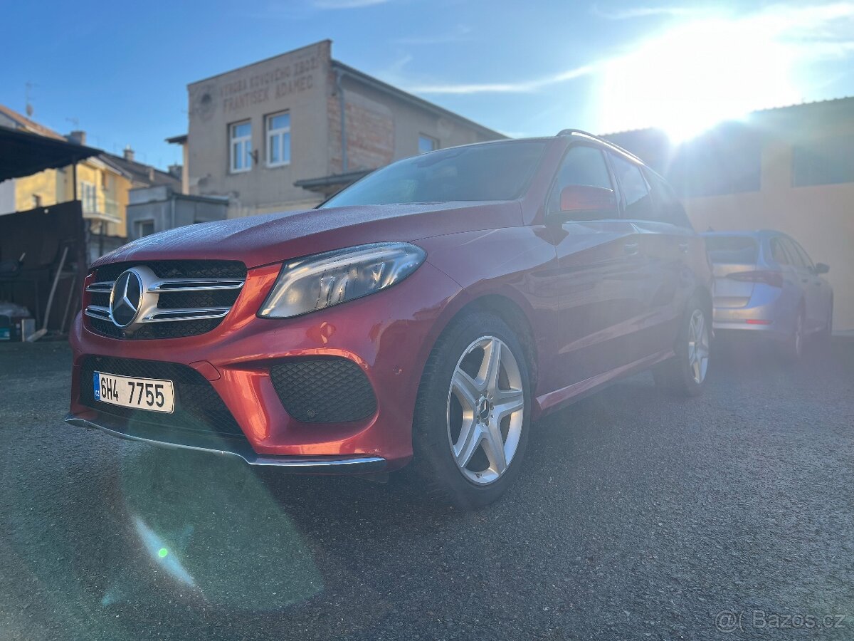 Mercedes-Benz GLE 350 CDI 2016, 1. Majitel, původ ČR , DPH - 3