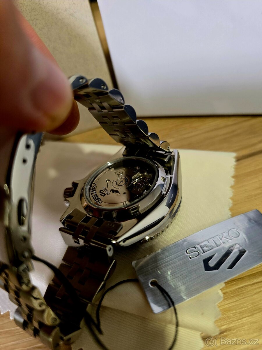 Seiko 5 Sports Automatic GMT Series - 3