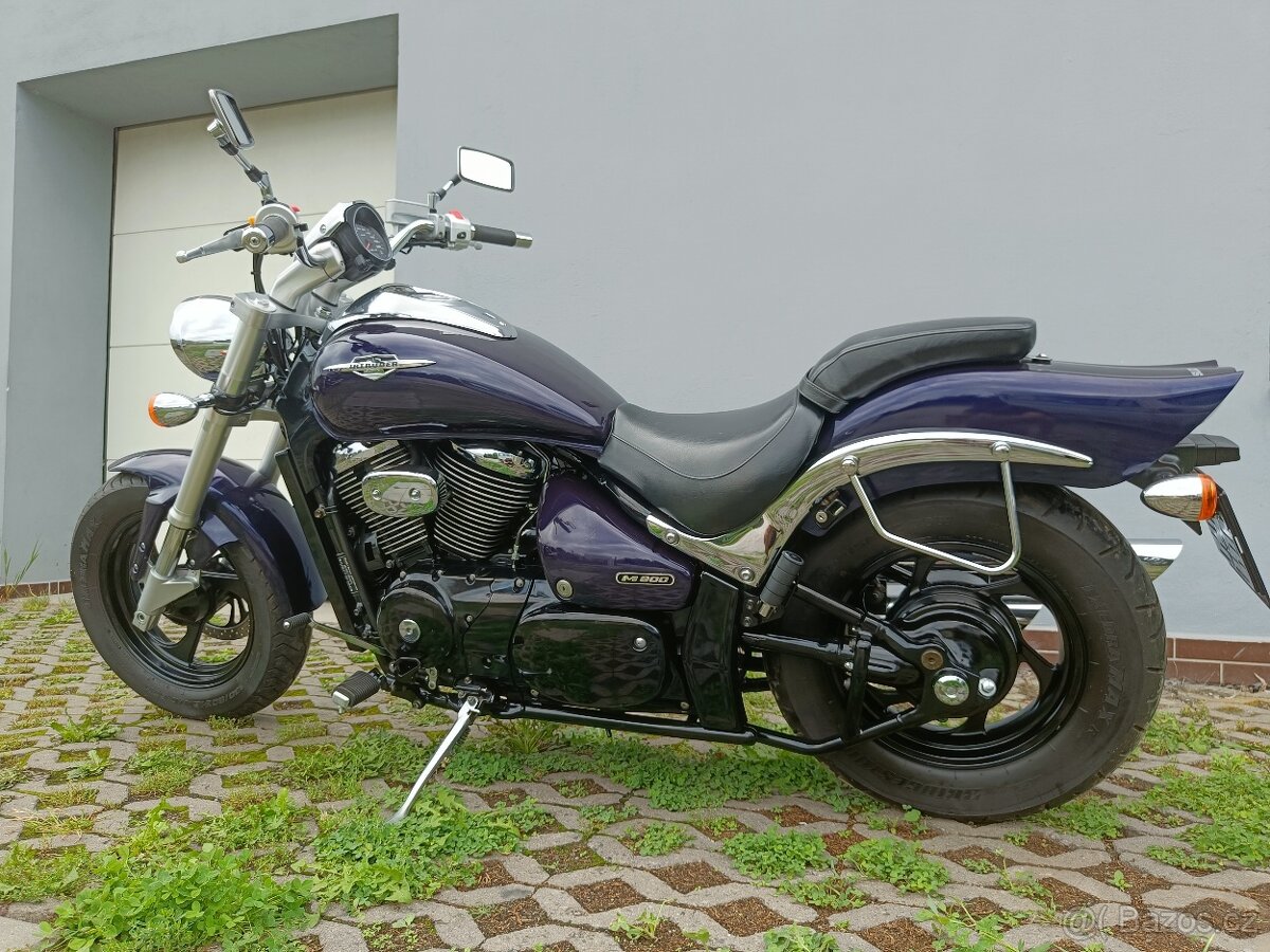 Suzuki m 800 Intruder - 3