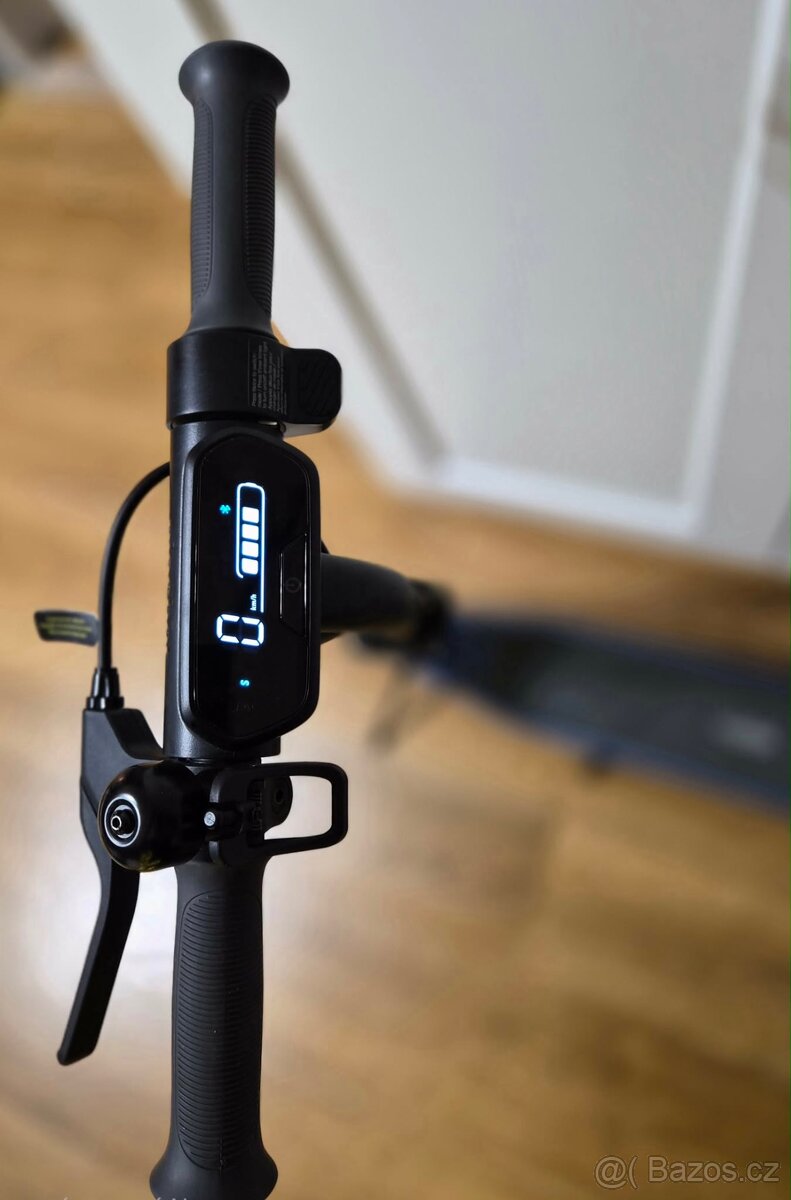 Prodám koloběžku Ninebot eKickScooter C2 Pro E - 3