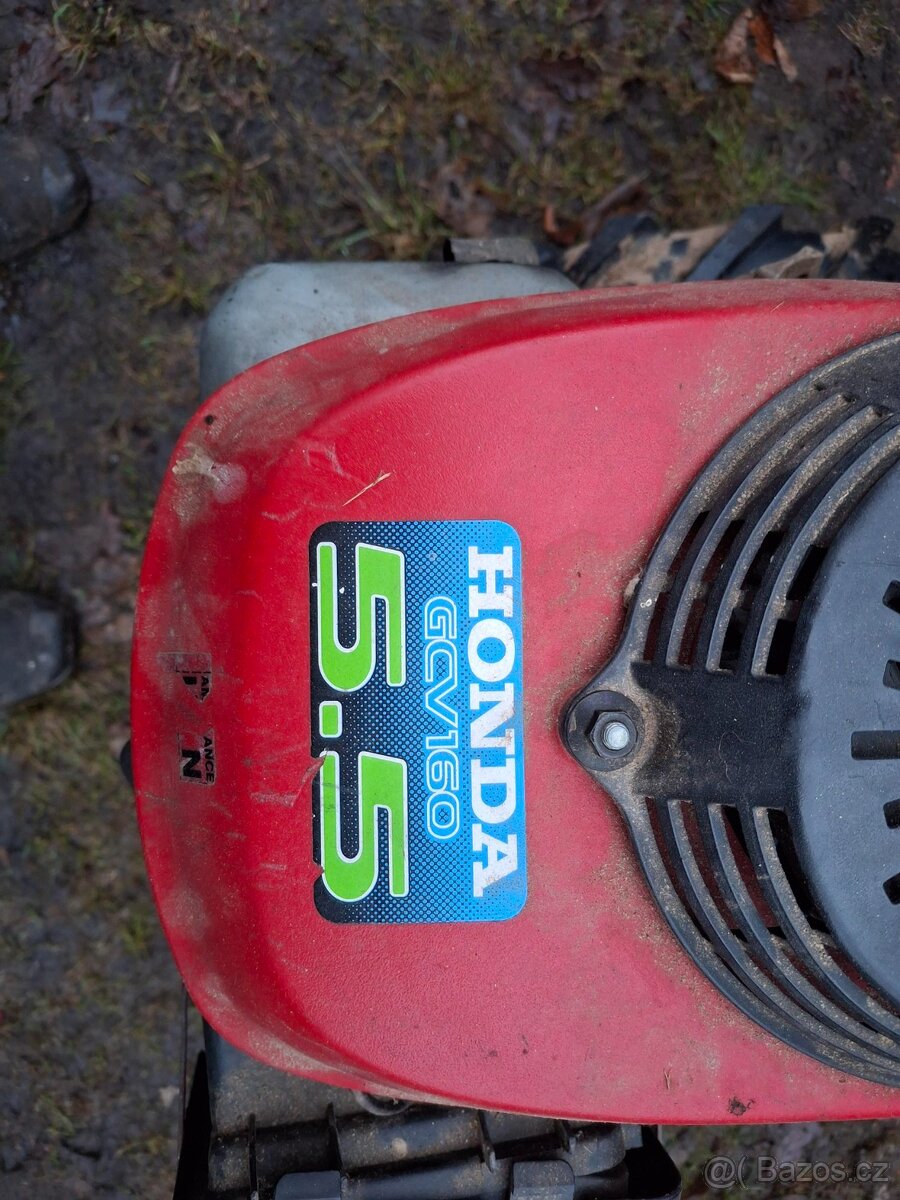 Prodám Traktůrek Vari PONY - 3