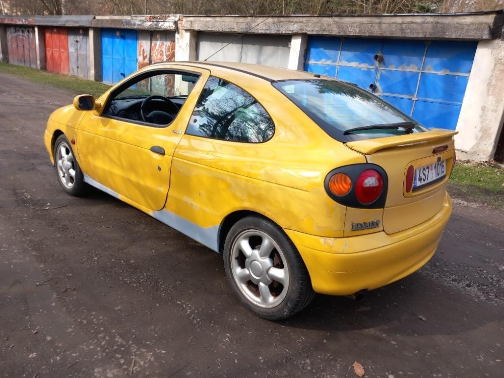 Renault Megane 2.0 16 F7R - 3