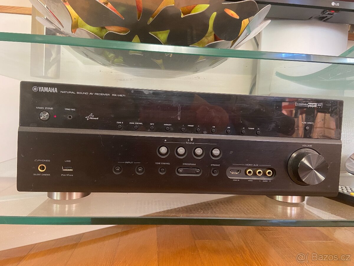 zesilovač YAMAHA RX-V671 - 3
