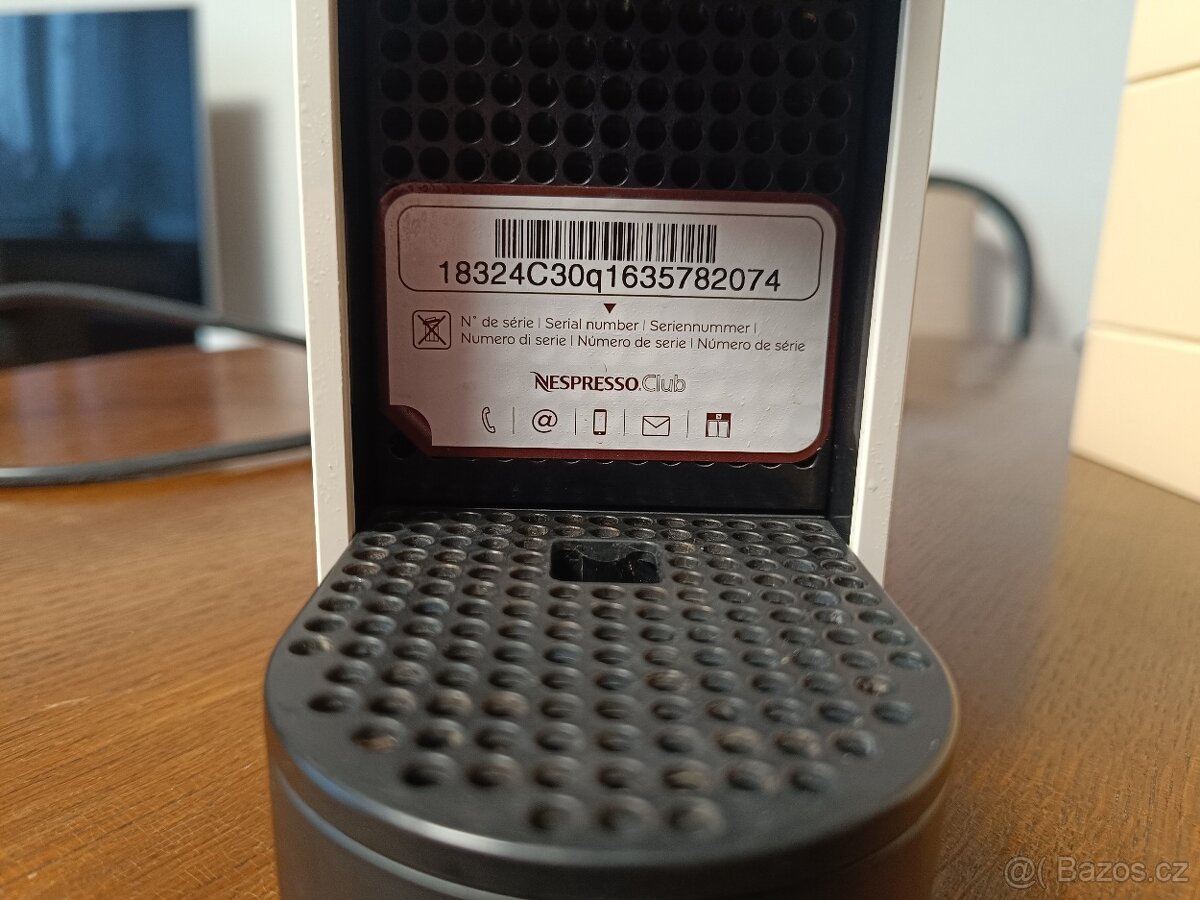 Nespresso Krups Essenza Mini – bílý, kapslový kávovar - 3