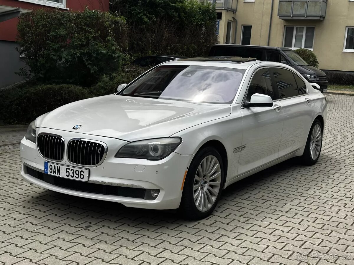 BMW Řada 7 750i Long xDrive Night Vision Soft-close Head-Up - 3