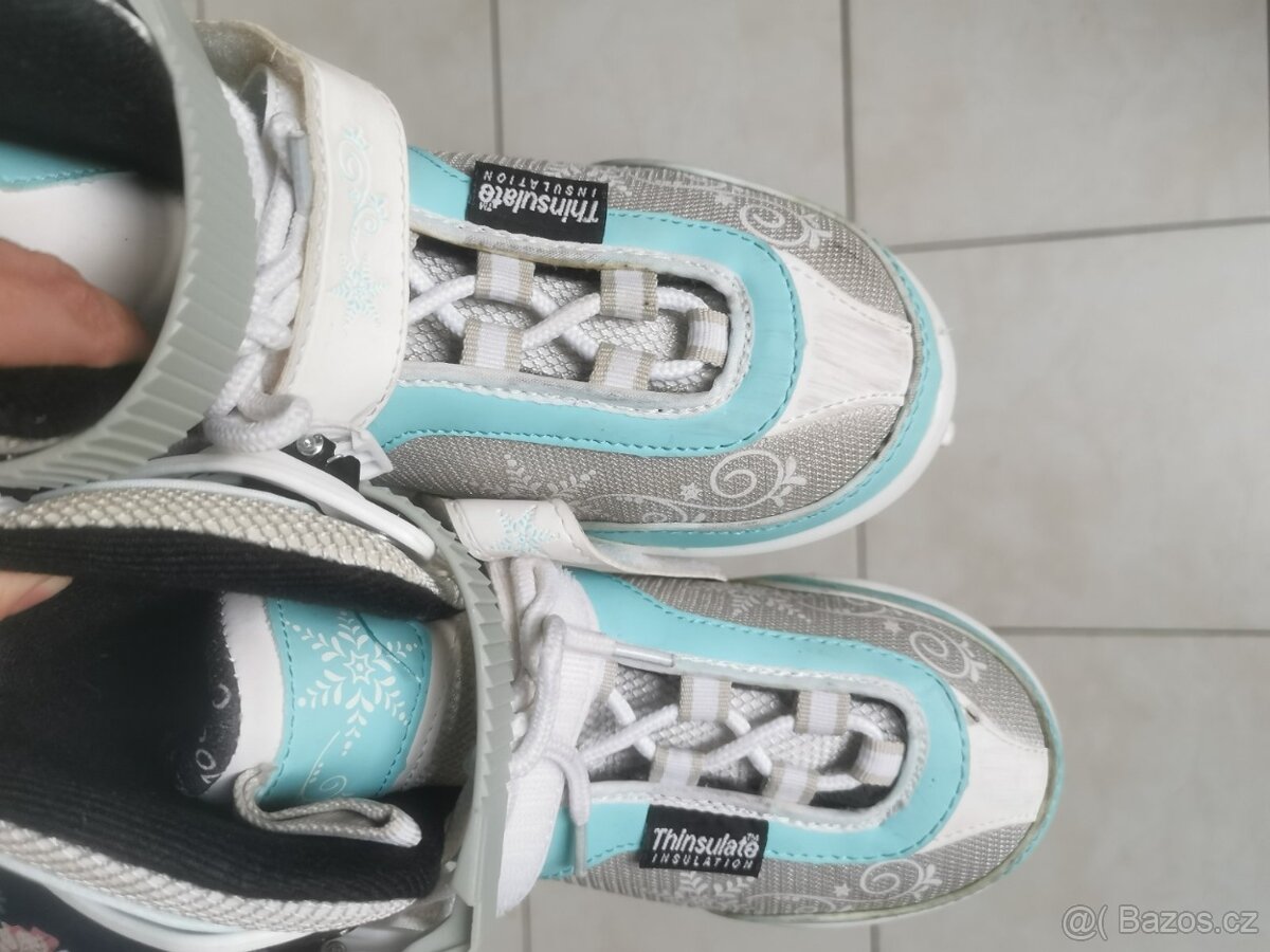 Divčí damské brusle, vel 32 - 36 - 3