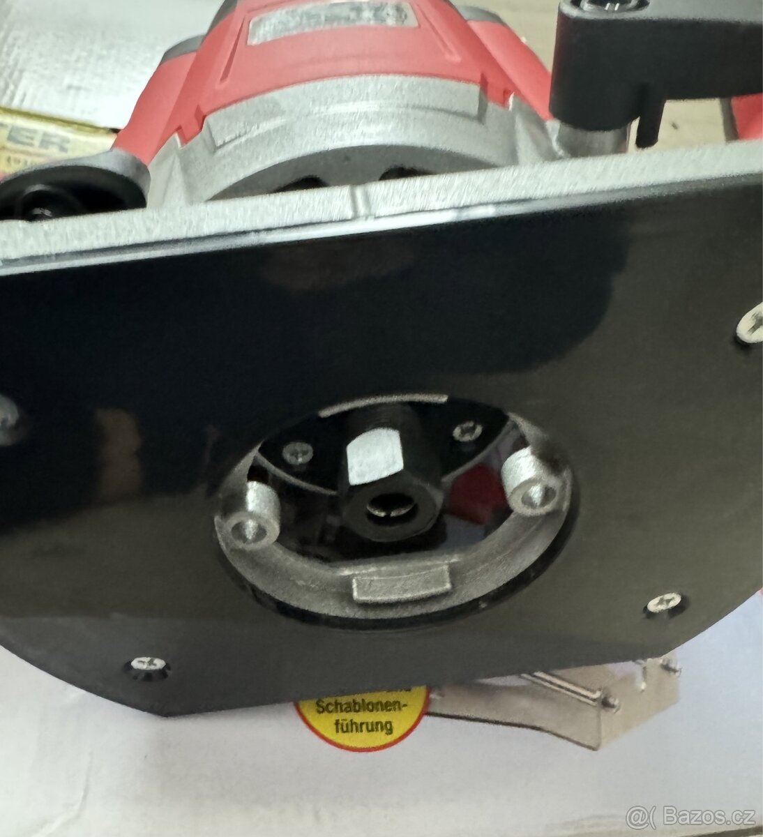 Horní frézka 1200w včetně příslušenství - 3