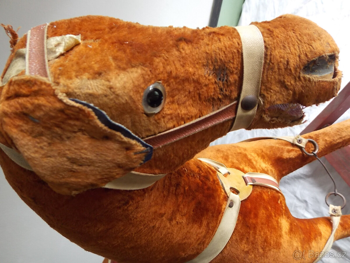 houpací koník - 3