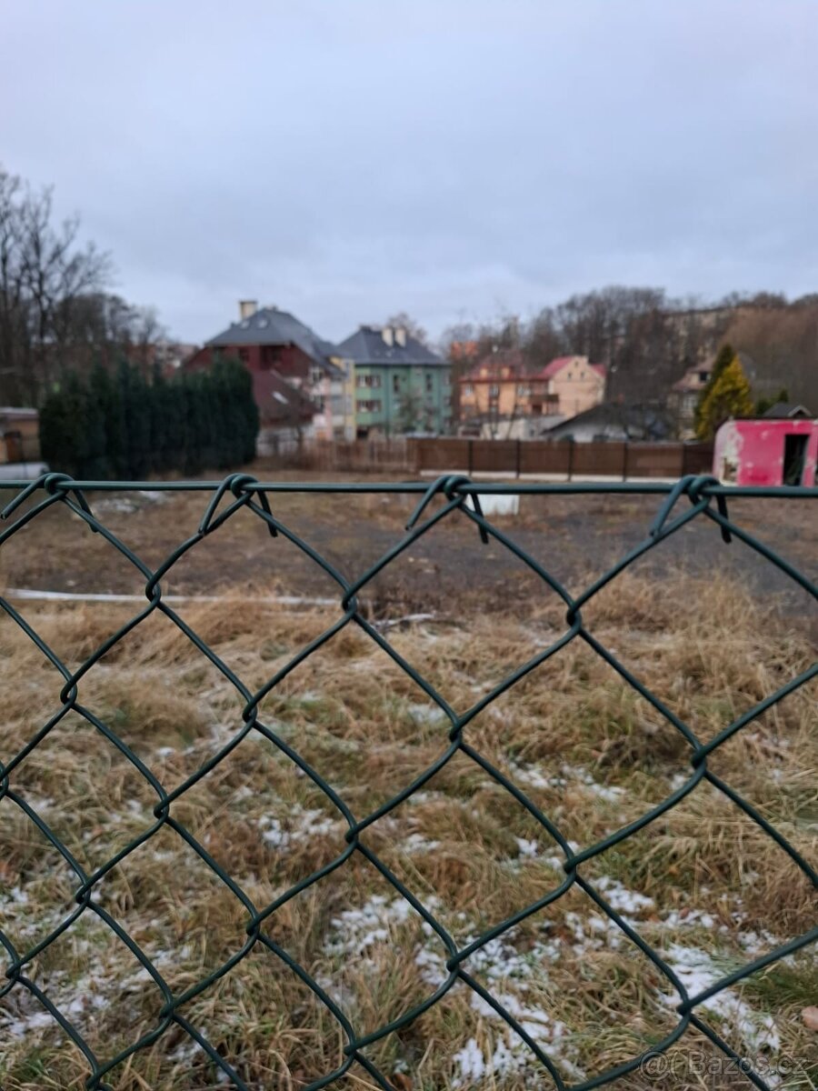 Stavební pozemek - 3
