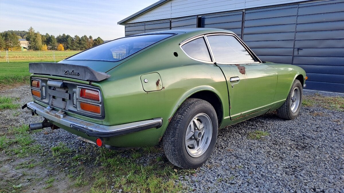 DATSUN 260Z - 3