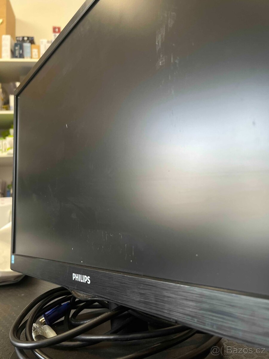 Full HD 22" monitor Philips 223V5LSB - 3