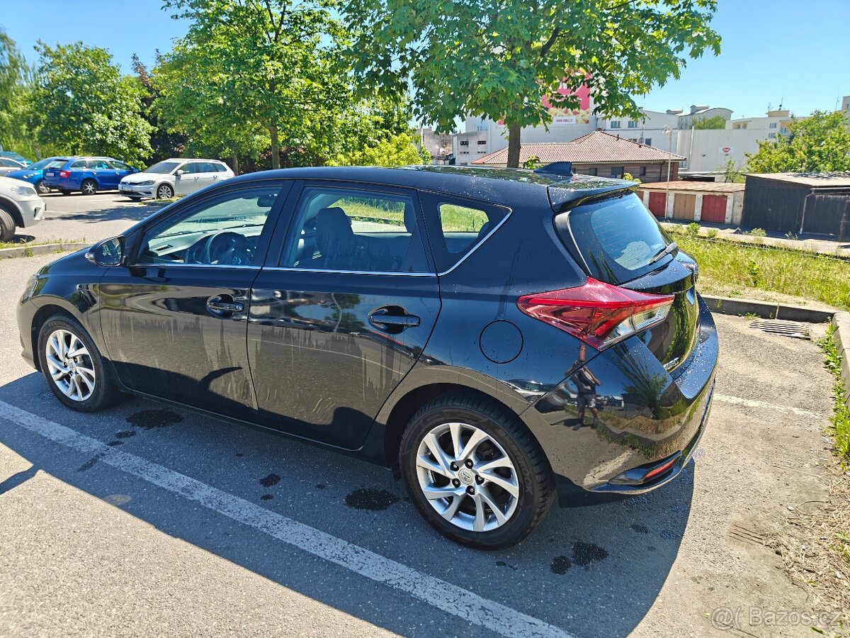 Toyota Auris 2018 serviska - 3