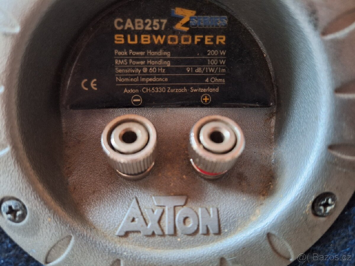 Subwoofer do auta AXTON - 3