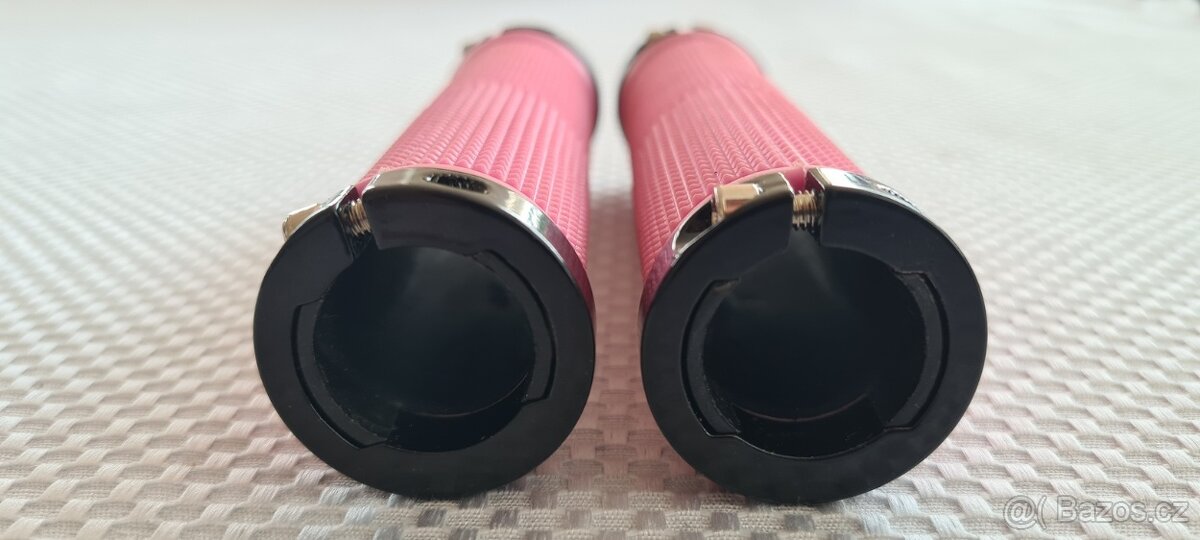 525 - Double Lock gumové gripy - NOVÉ - 3