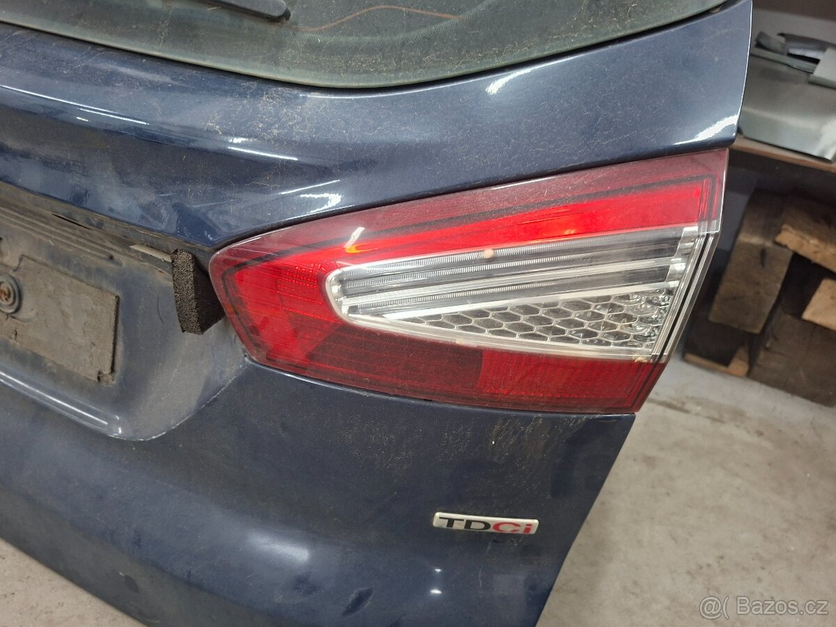 Mondeo zadni světla - 3