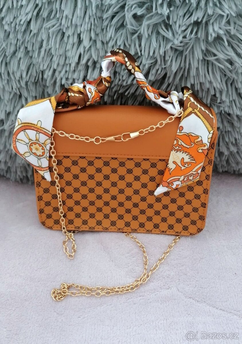 nová kabelka do ruky, na řetízek - 3