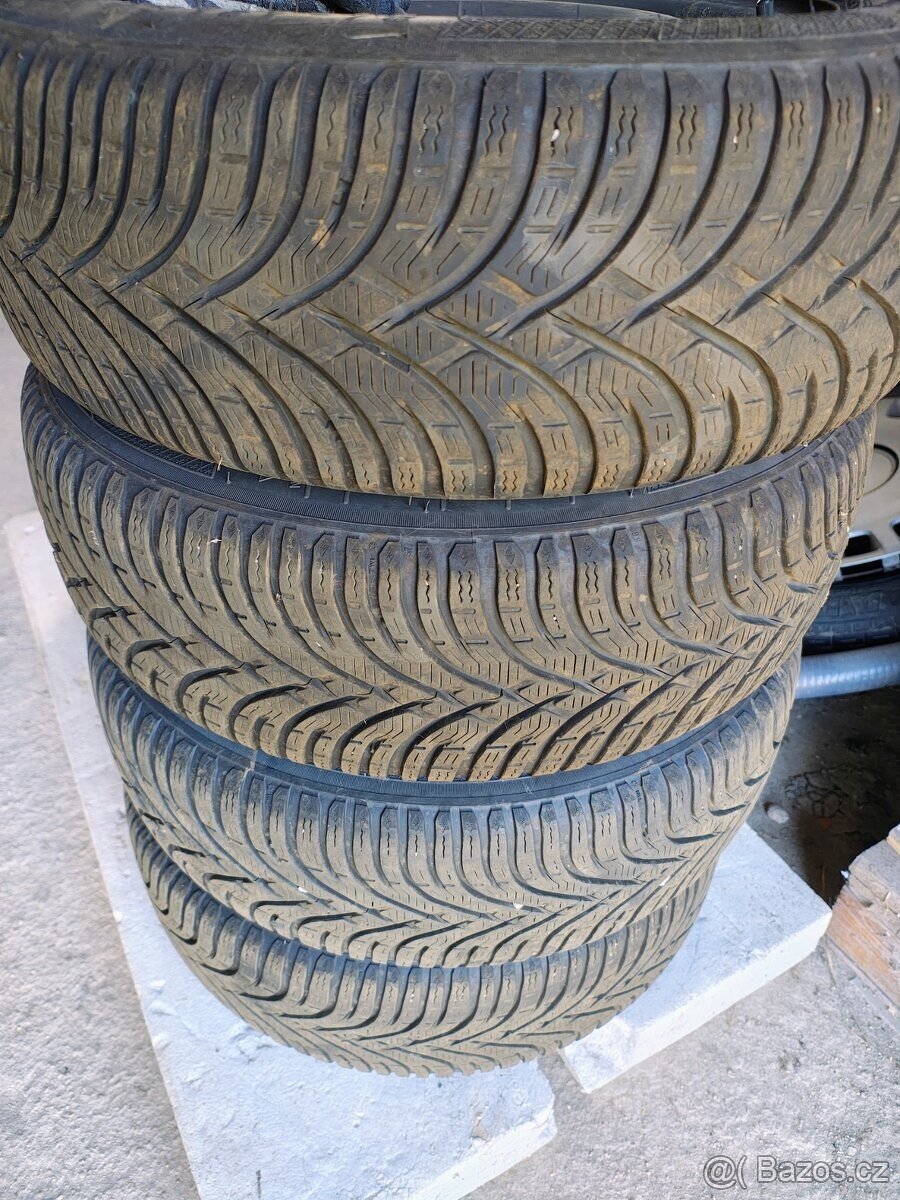 Sada disky + zimní pneu Kleber 185/60 R15 - 3