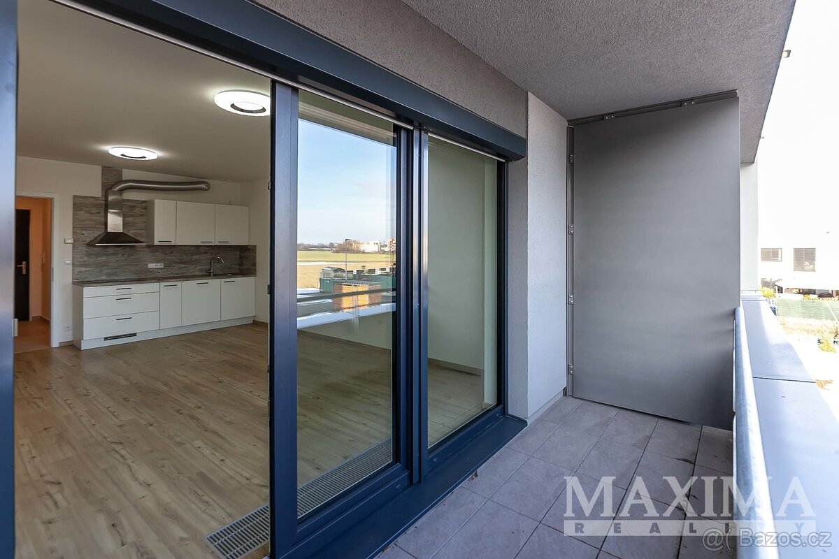 Byt 1+kk o ploše 36 m2 - Praha, Letňany - 3