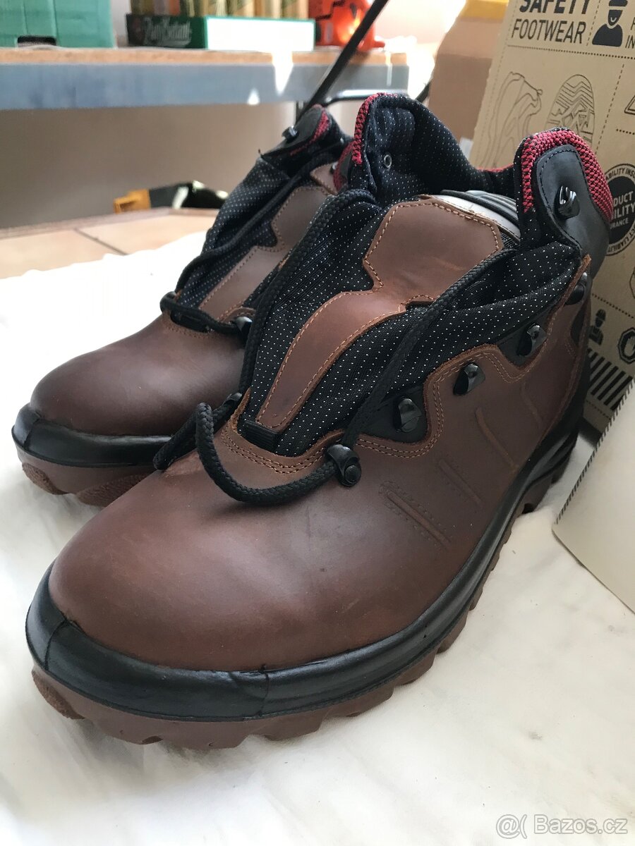 Pracovní obuv PANDA MONVISO S3 vel46 - 3