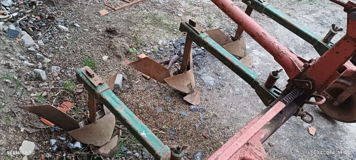 Hrobkovač,řádkovač,proorávání - 3