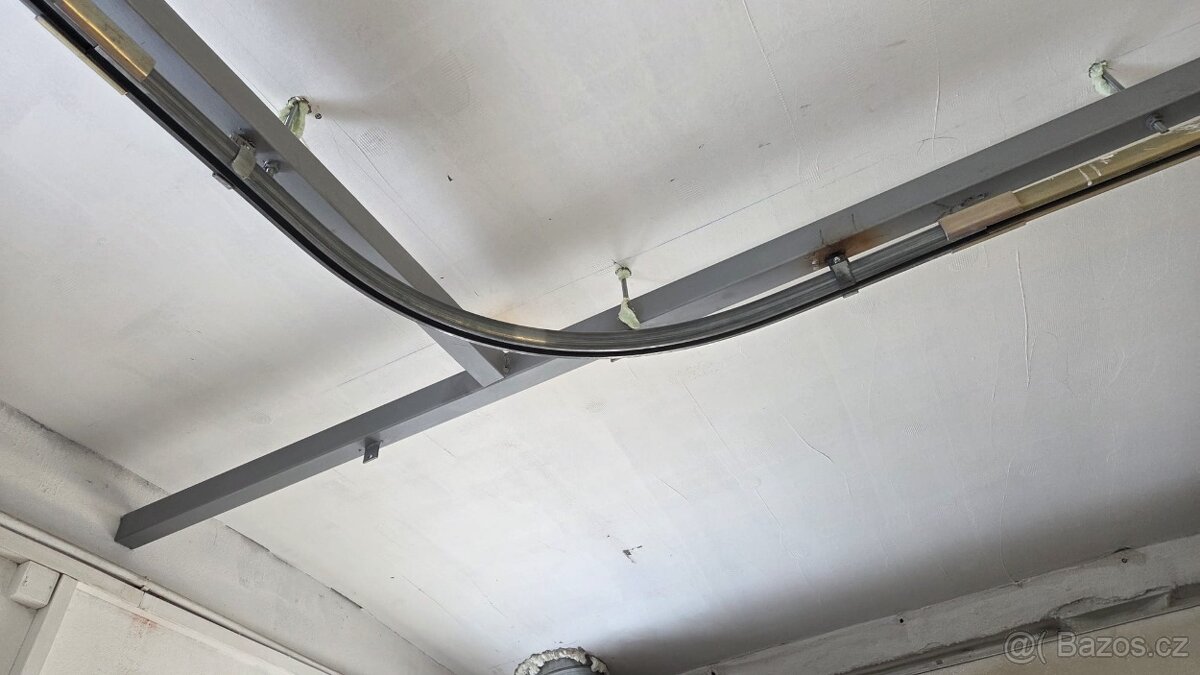 Prodej vybavení lakovny, - 3