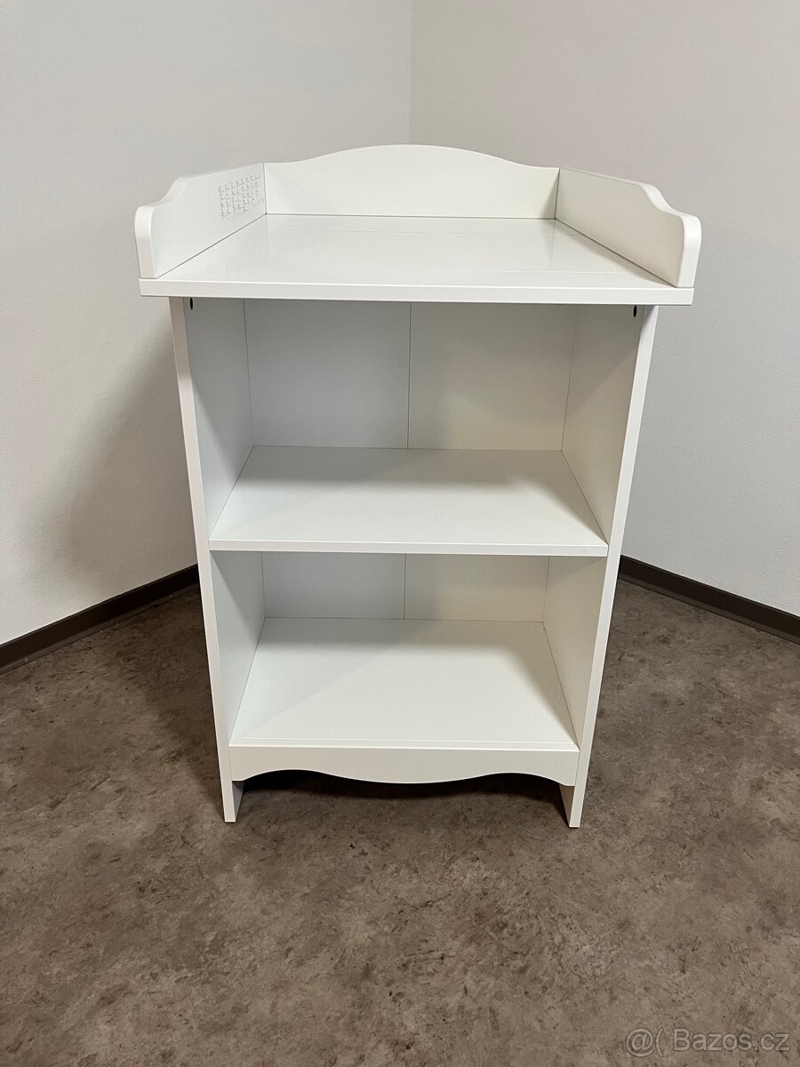 Přebalovací pult - 3