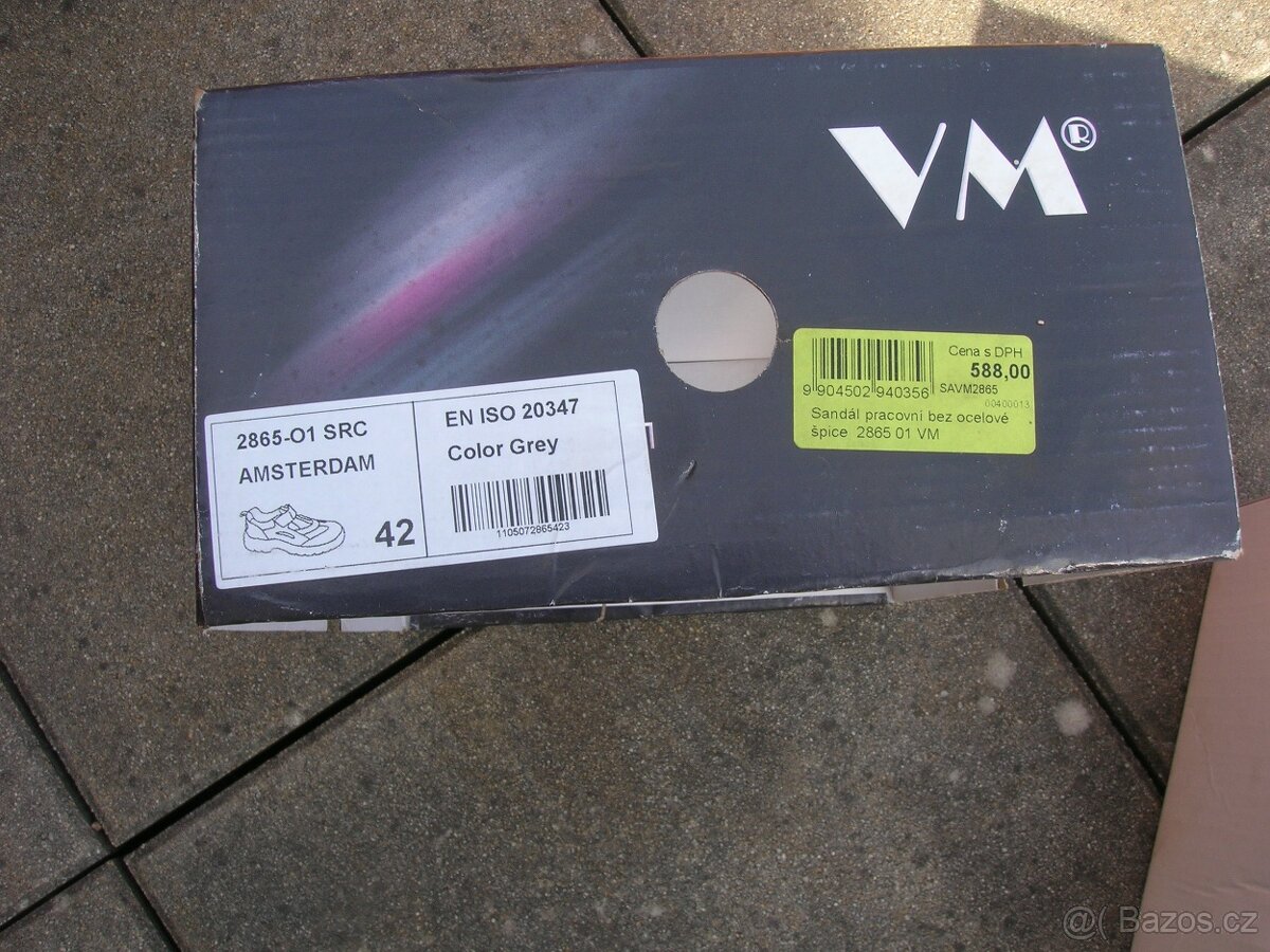 NOVÁ PRACOVNÍ OBUV - 3