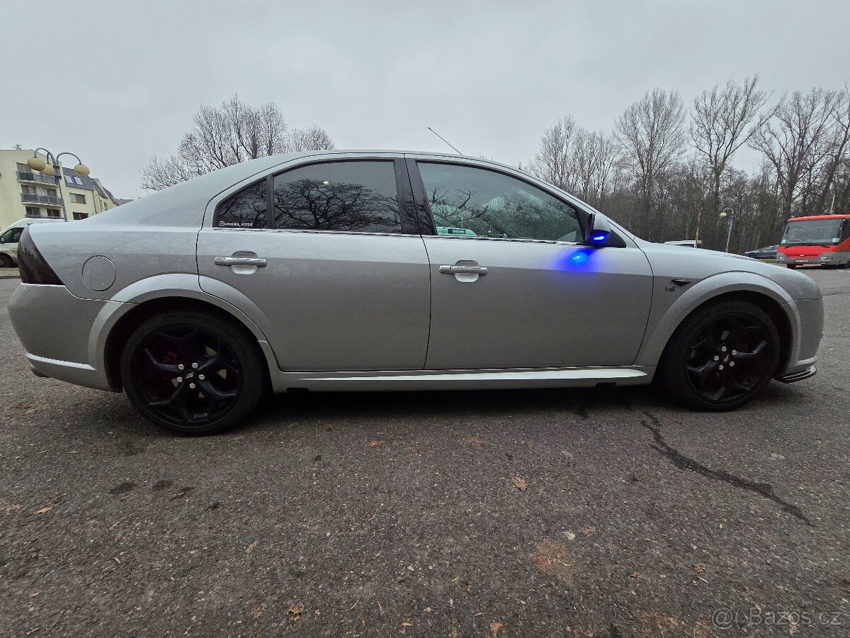 Ford Mondeo ST220 - 3