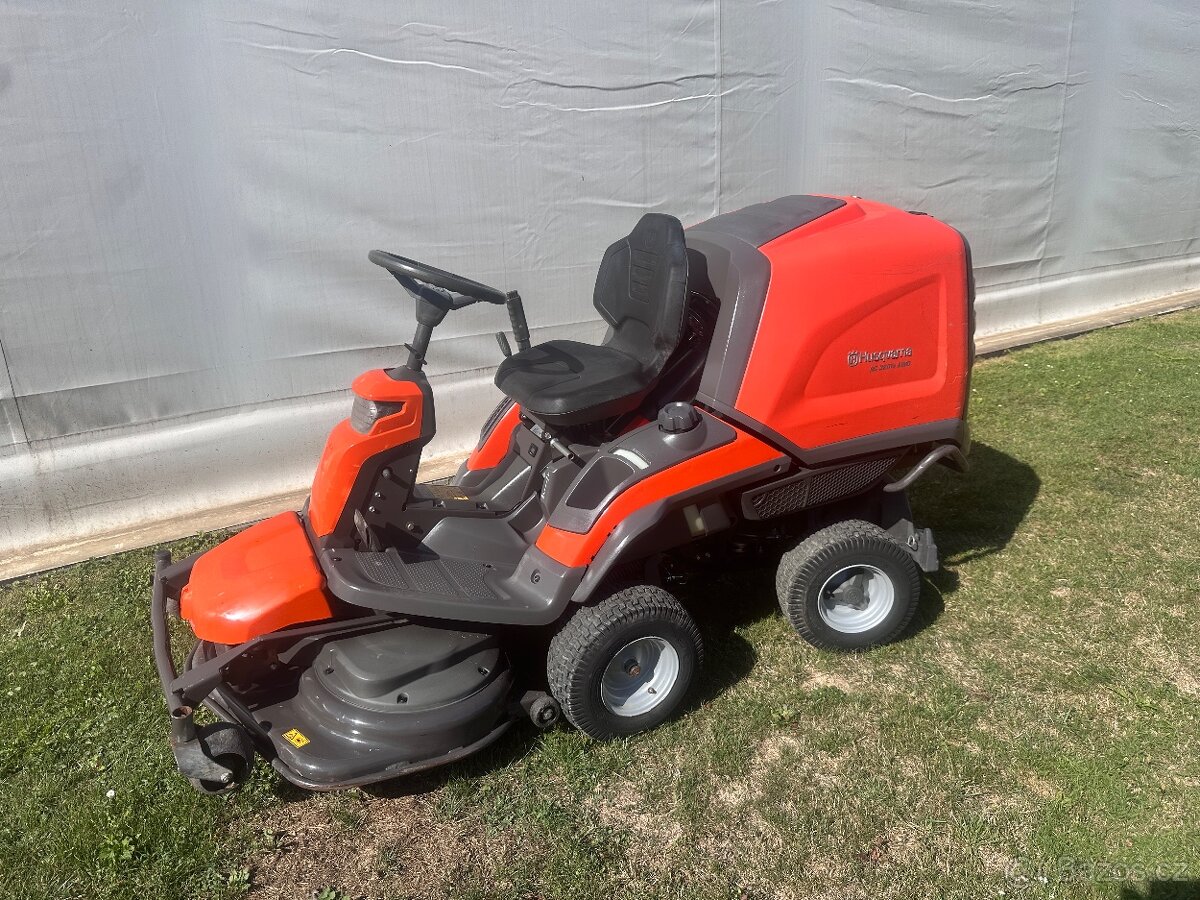 Husqvarna Rider R 320 AWD - 3