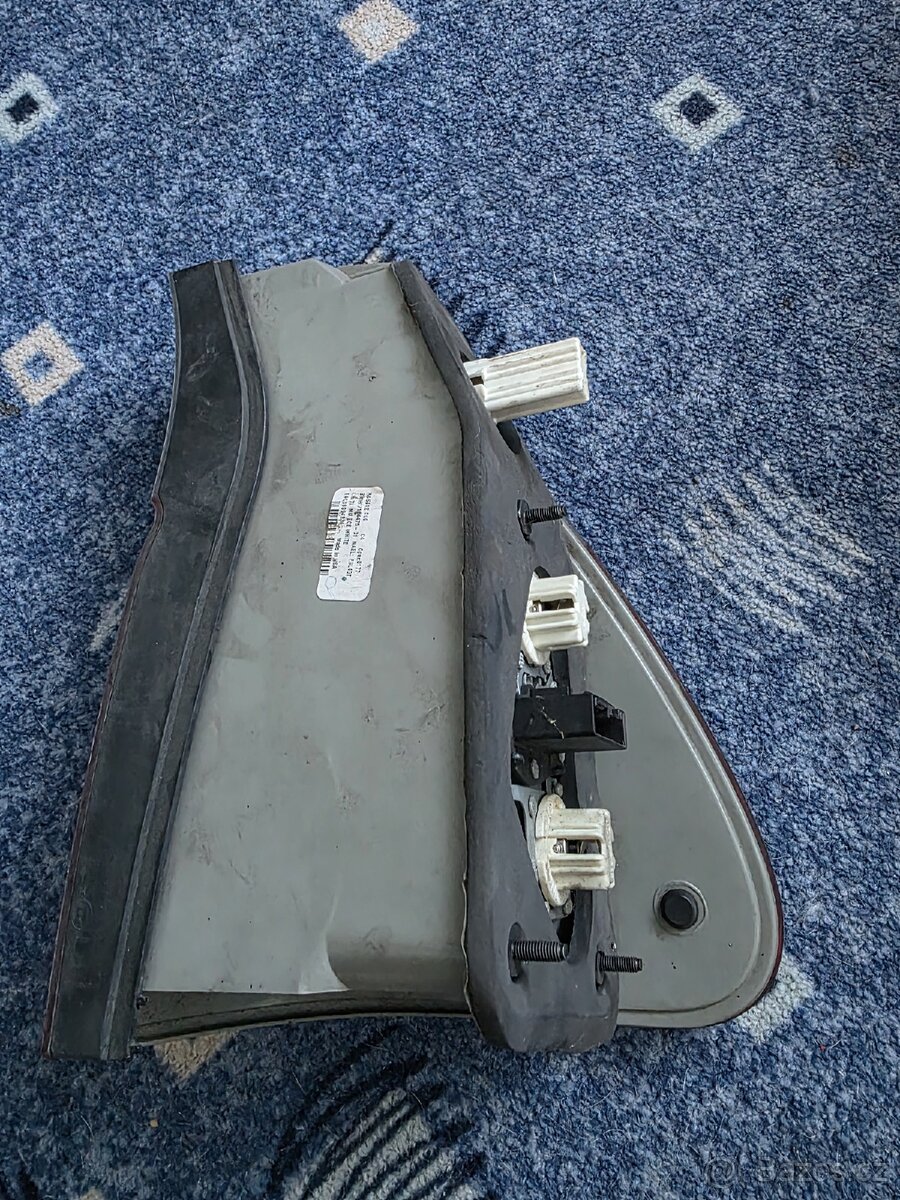 LZ světlo e53 X5 - 3