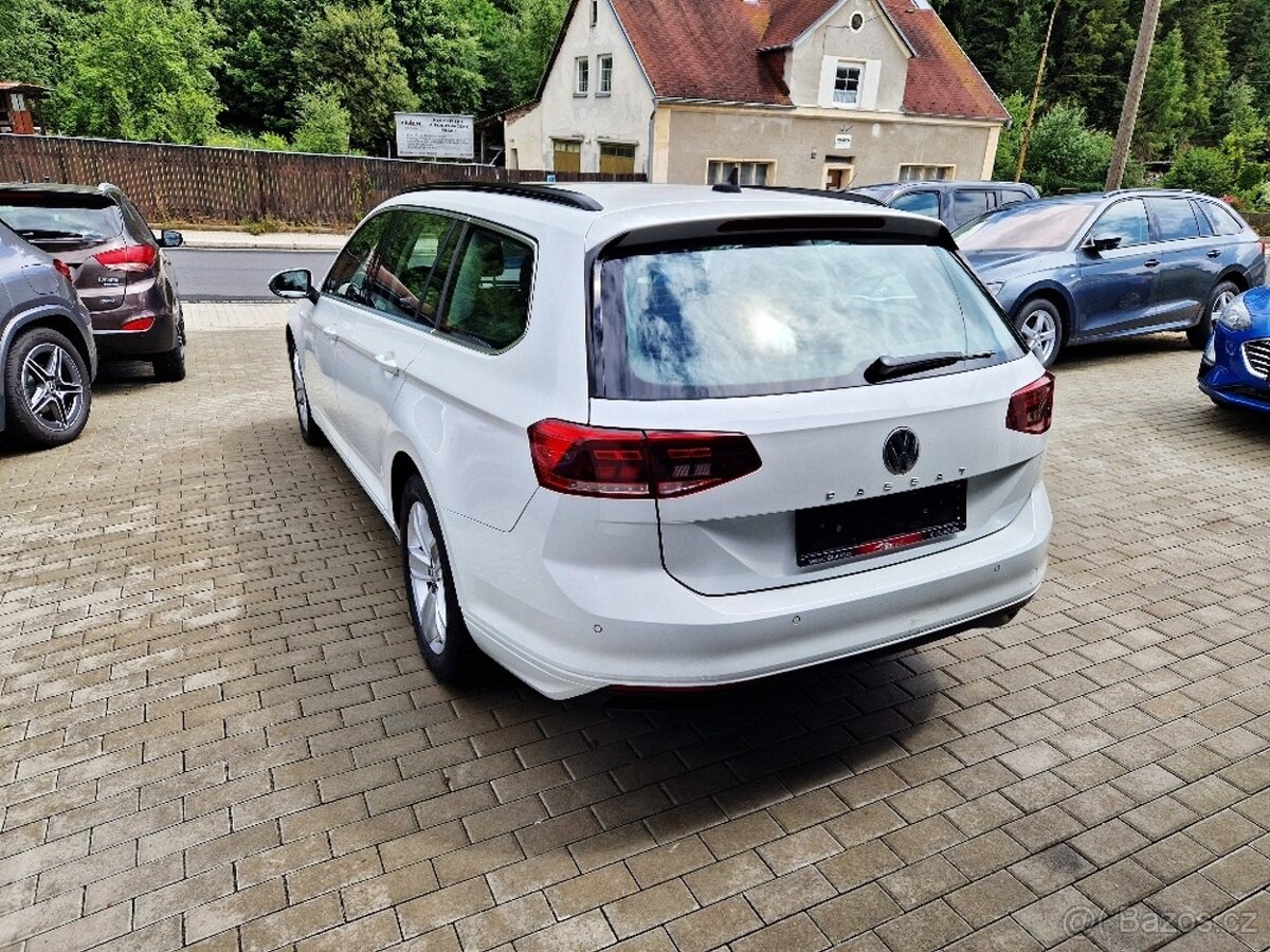 VW Passat Business, 2.0 TDi (140 kW), 129 tis. km, LED,tažné - 3