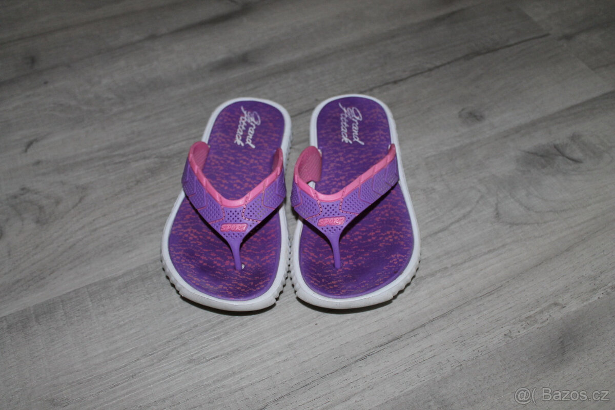 Dětské pantofle (žabky) - vel. 35 - 3