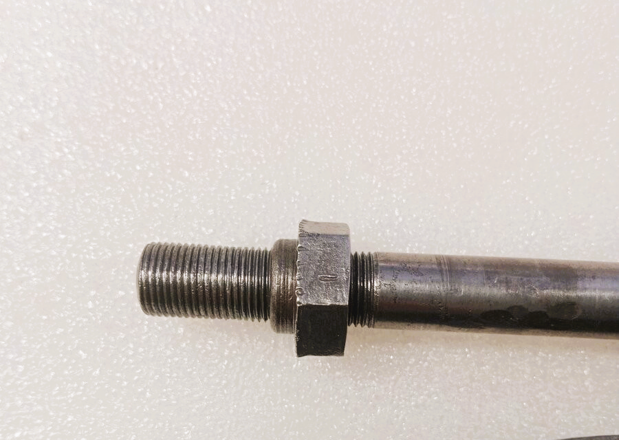 ČZ 125 & 150 C OSA ZADNÍHO KOLA NEODPRUŽENÁ ORIGINÁL - 3