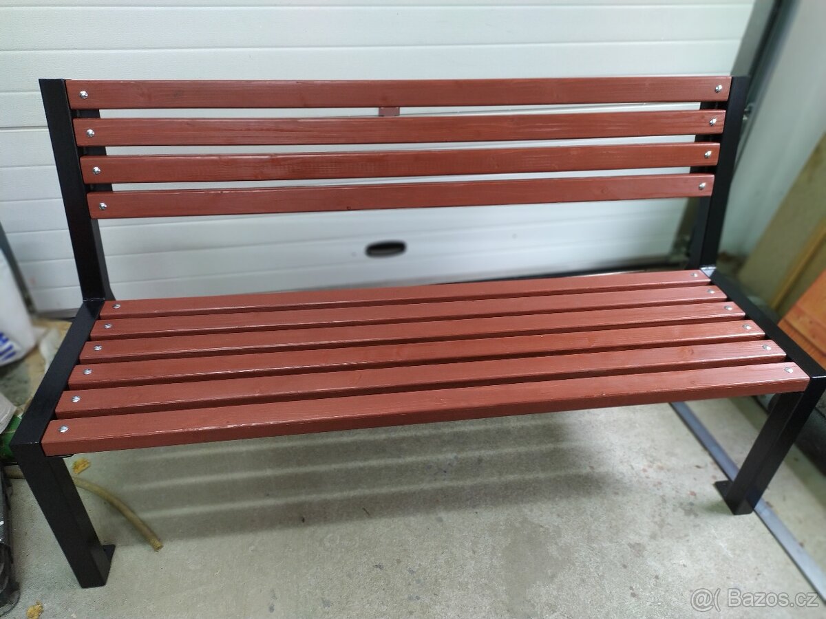 Nová zahradní lavička - 3