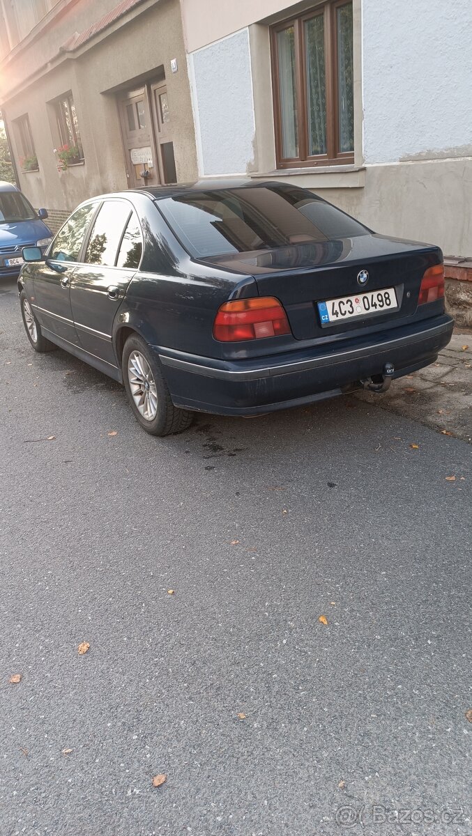 BMW E39 530D Manuál - 3