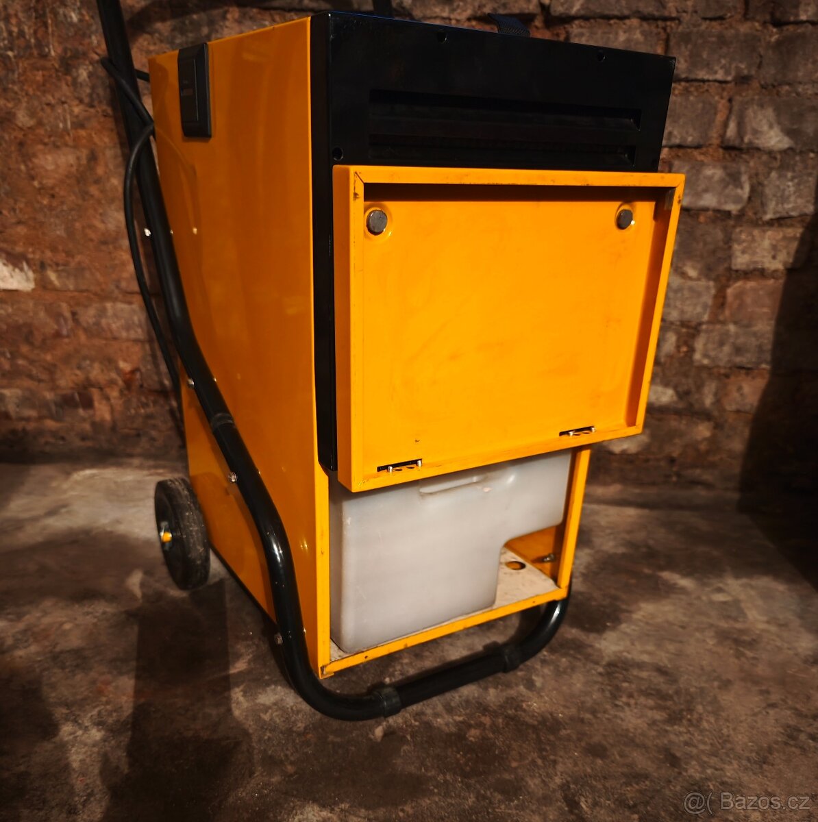 Odvlhčovač vzduchu Master DH752 - 3