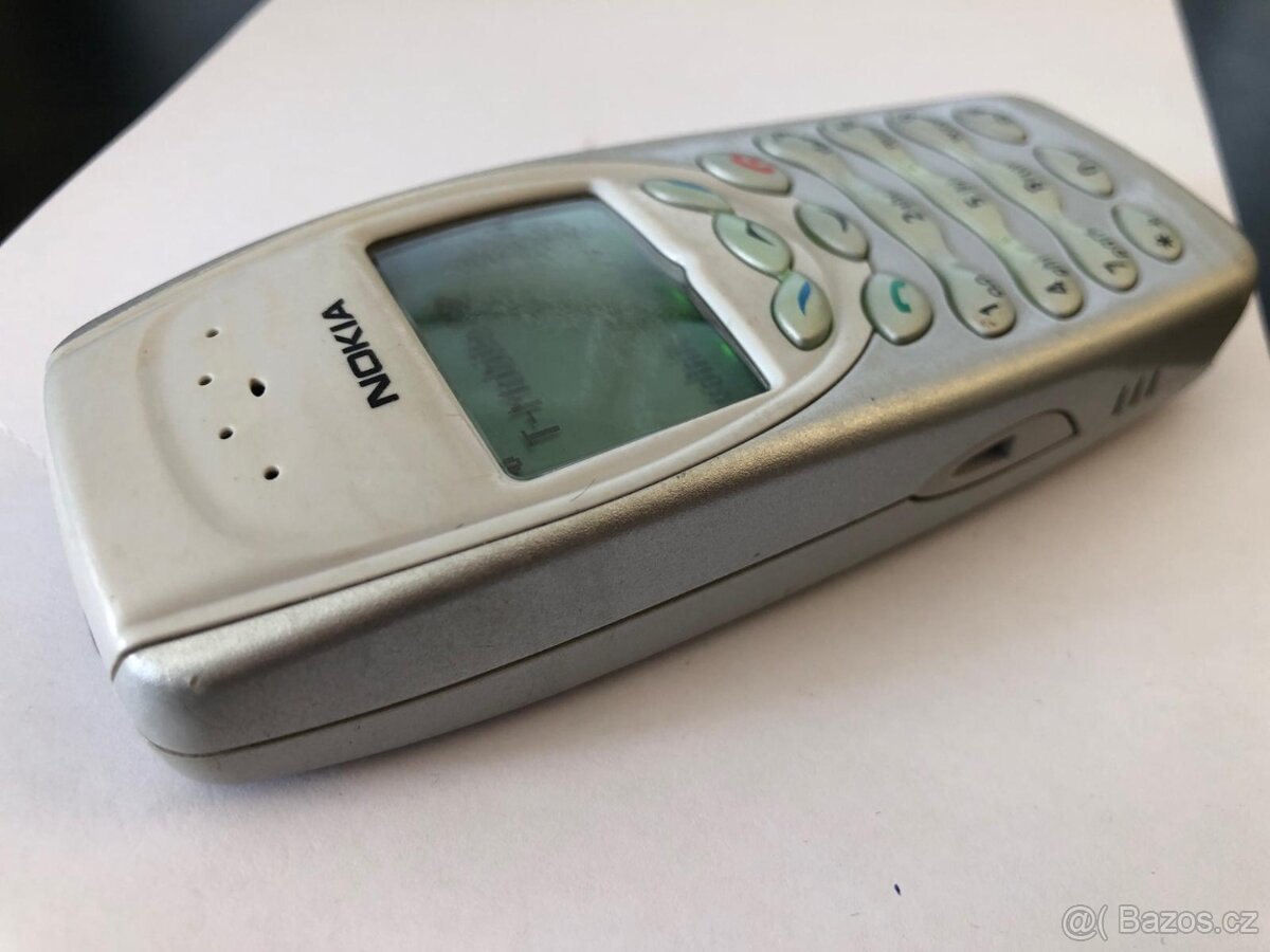 Nokia 3410 silver se zárukou - 3