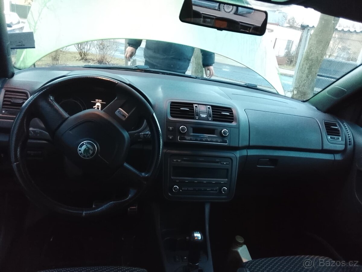 Škoda Fabia 1.4 TSI RS - 3