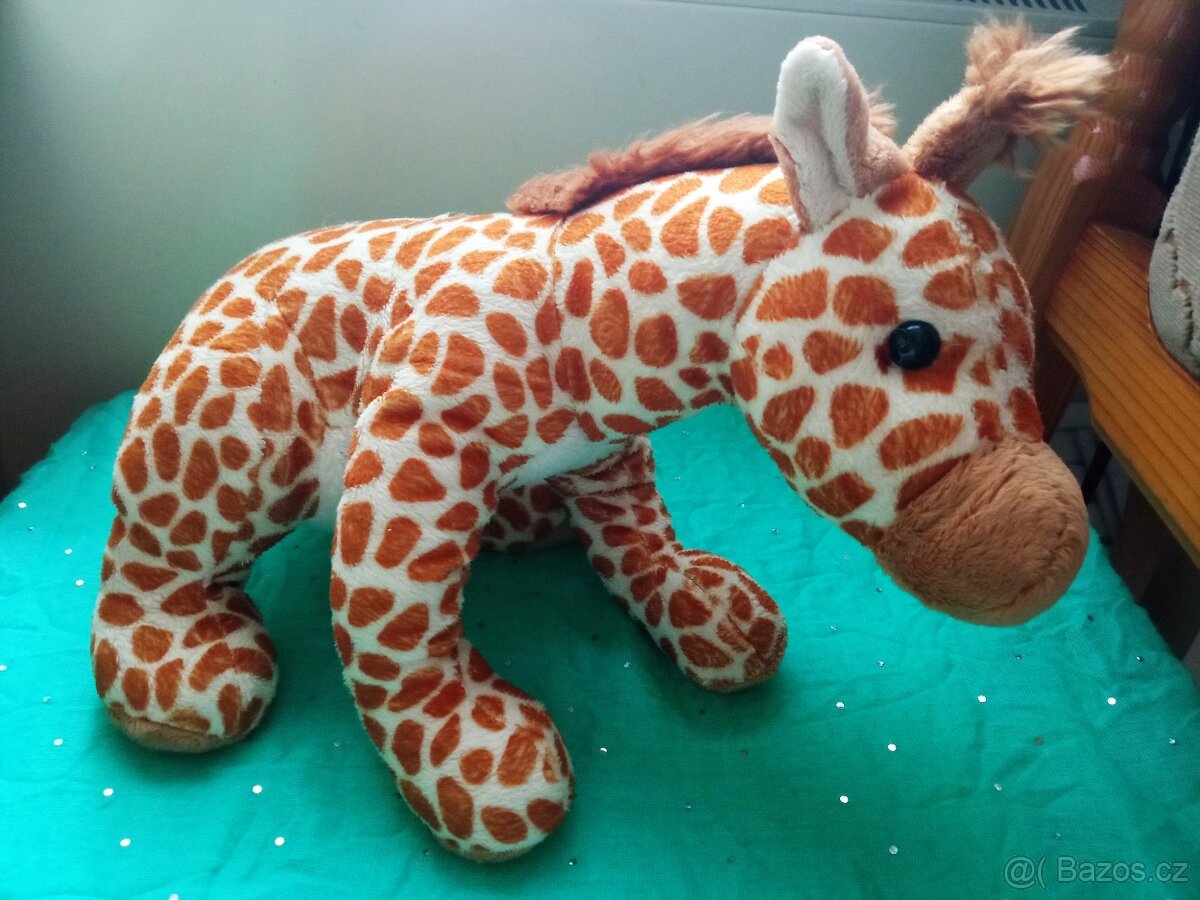 Plyšová žirafa - 3