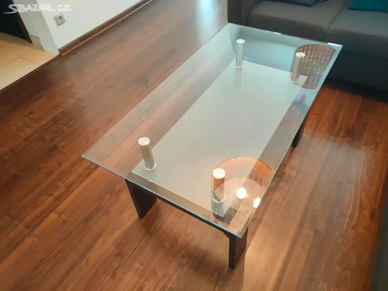 Skleněný konferenční stůl - 3