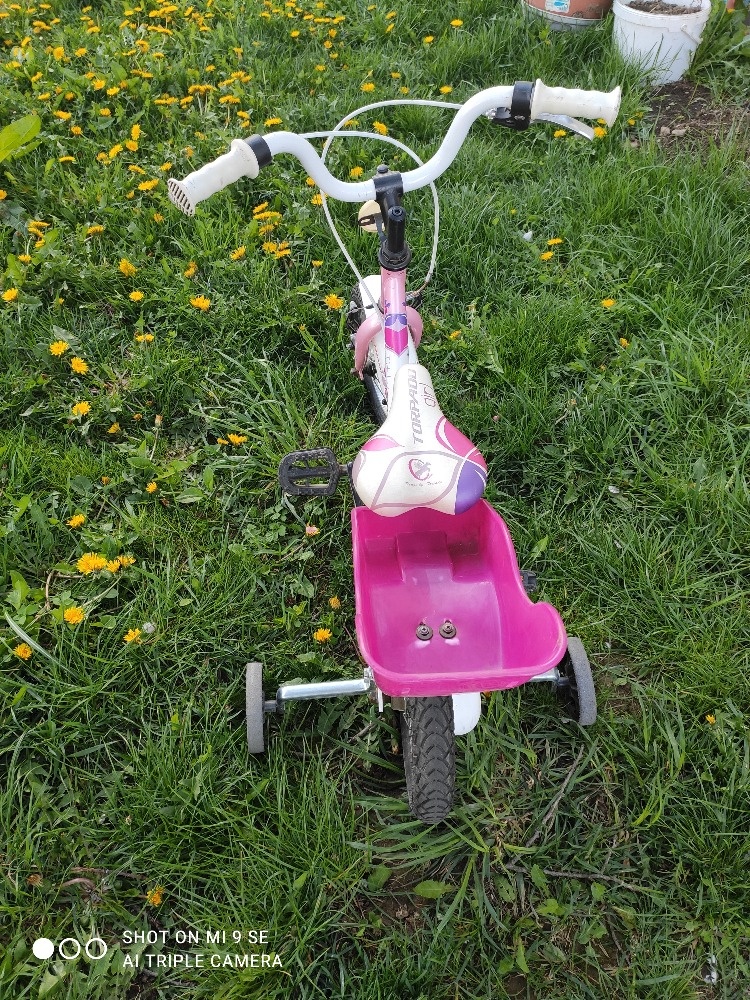 Dívčí kolo 12 - 3