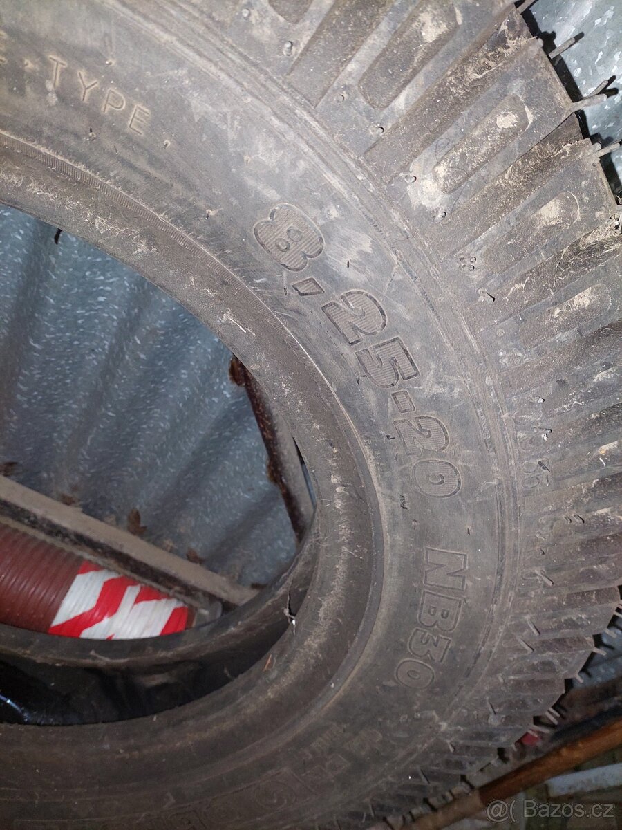 Pneu 8,25-20 NB30 14 PR - 3