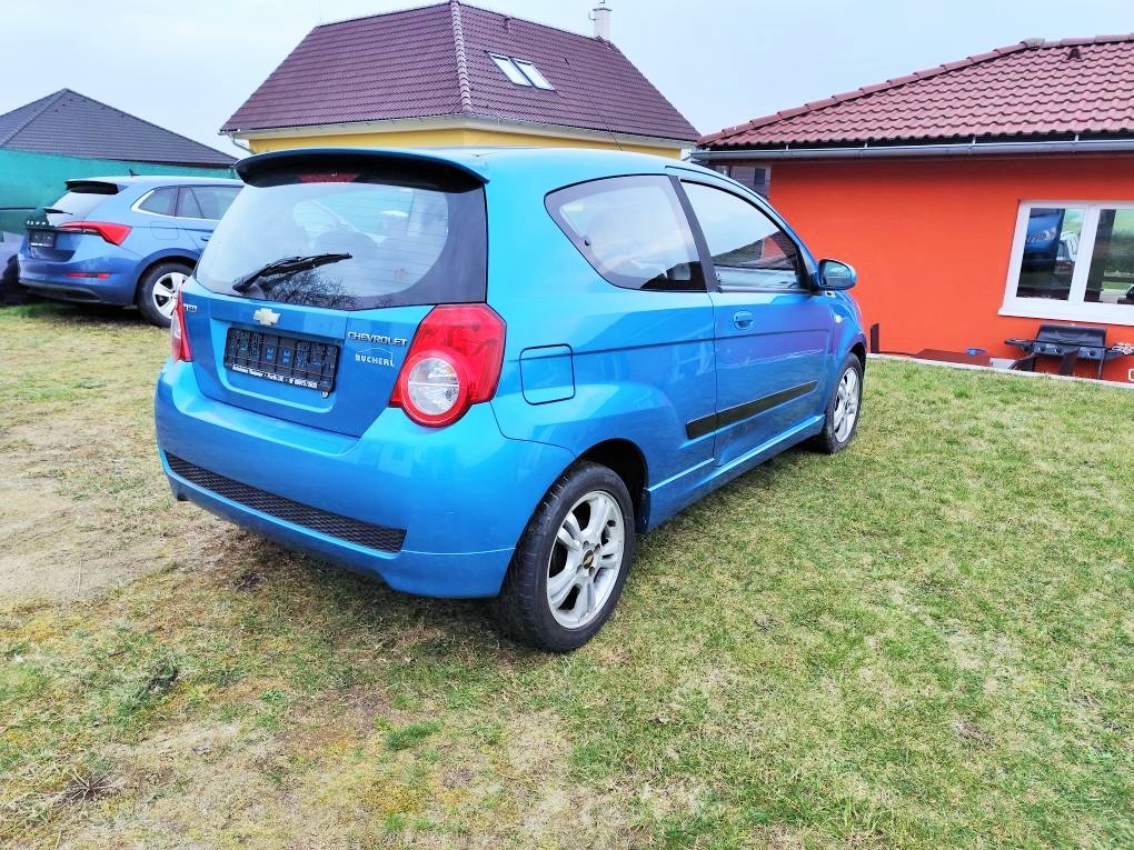 Chevrolet Aveo - 3