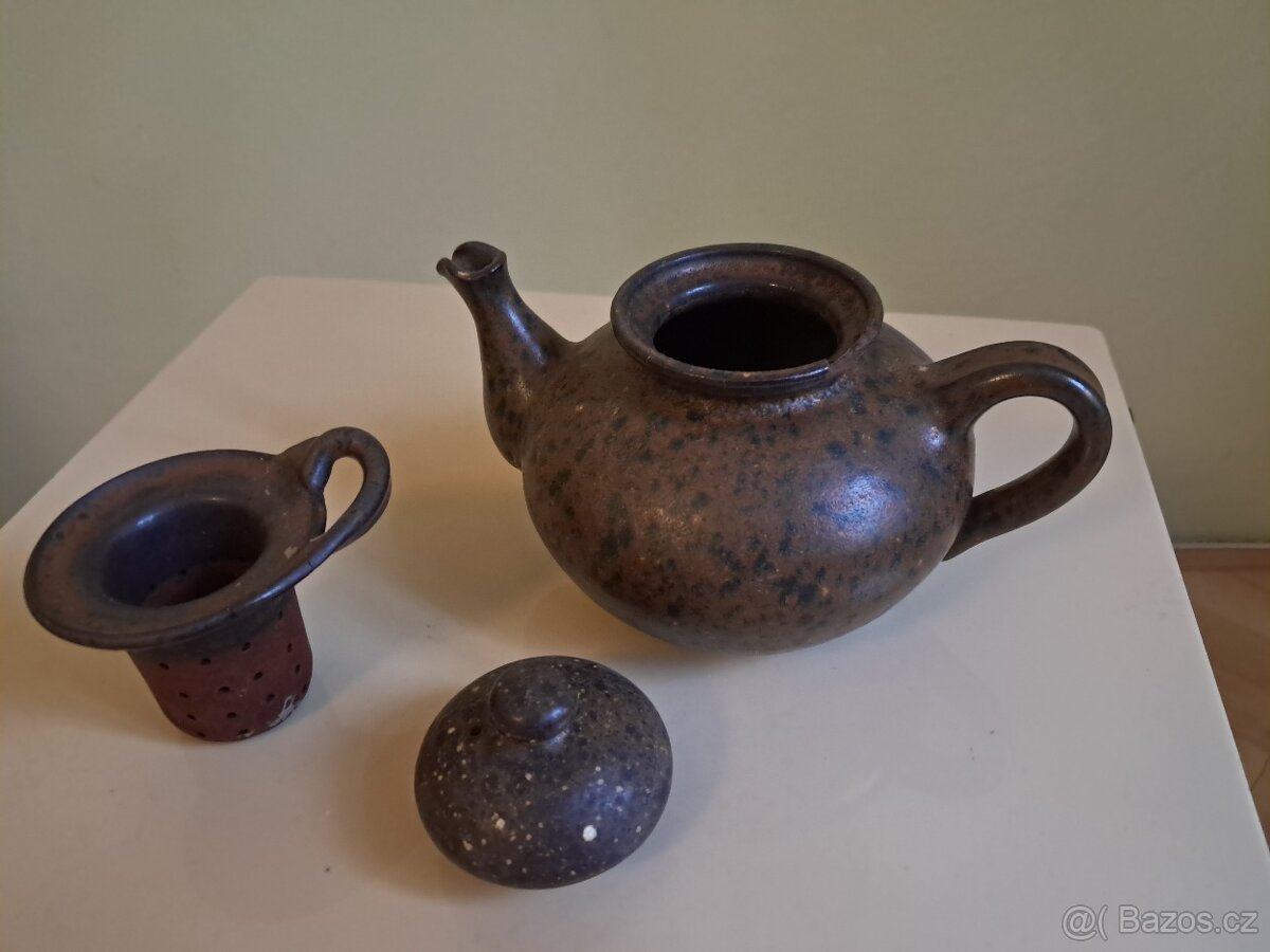 keramická konvice - 3