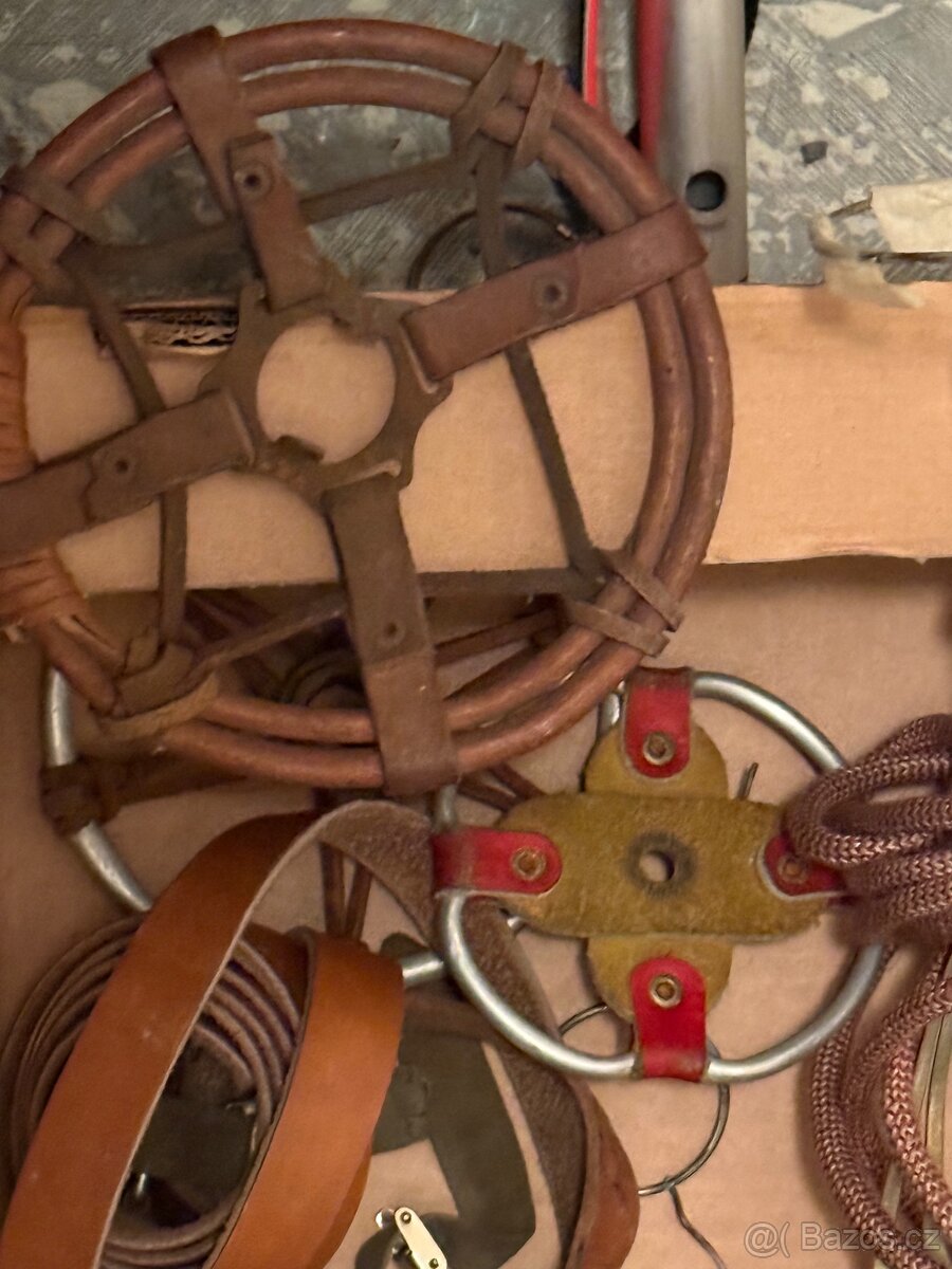 Mix starožitností - 3