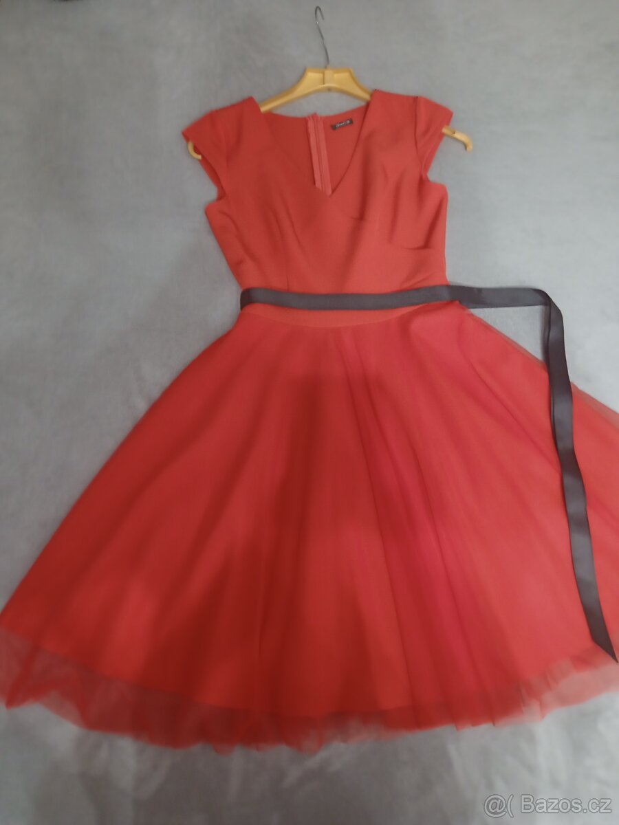 Červené šaty Bára styl - 3